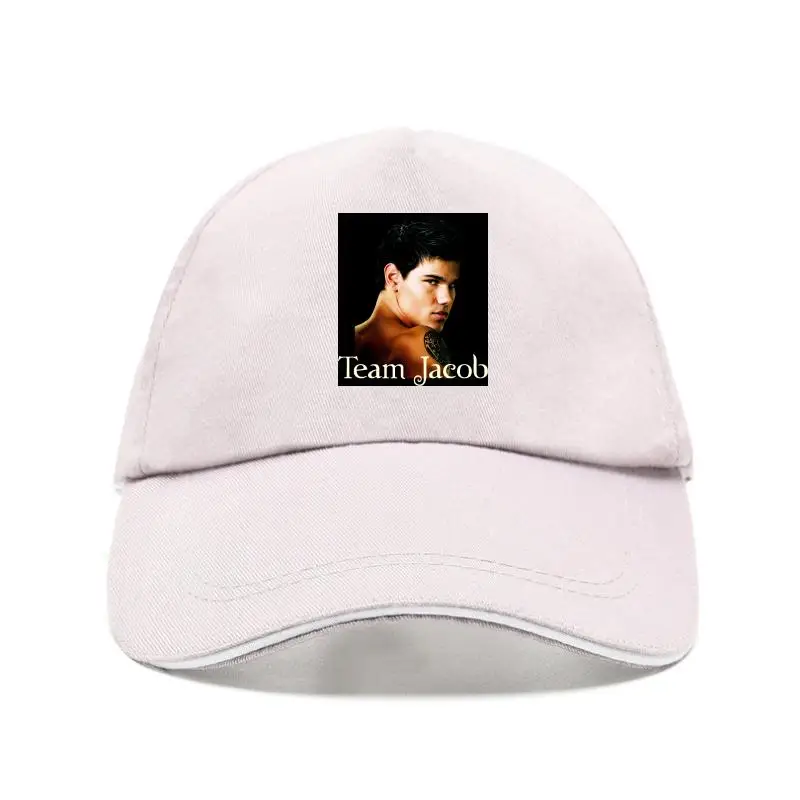 

Новая бейсболка hatTwiight New oon Tea Jacob T