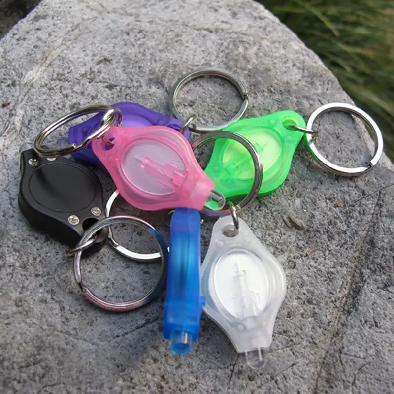 

1pcs Mini Keychain Squeezer Light Lamp Micro Led Flashlight Light Color Outdoor Emergency Keychain Camping Keychain Torch R D7i7