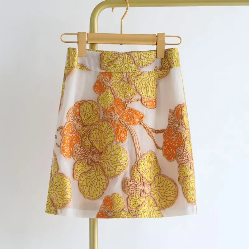 Fashion Handmade Beaded Half Skirt Drop-shaped Glass Claw Button A-line Pleated Skirt 2023  Spring Slim  Skirt