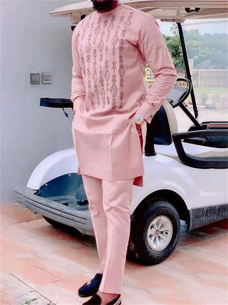 Мужской повседневный комплект из двух предметов с черно-золотым принтом