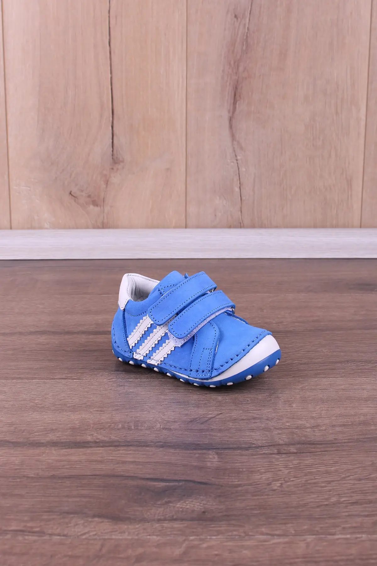 

Лидер продаж, детская темно-синяя ортопедическая обувь из натуральной кожи для маленьких мальчиков, Новое поступление 2021, милая повседневн...