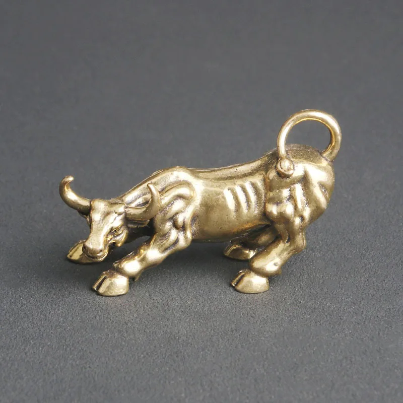 

Antique Brass Fortune Cow Tabletop Ornaments The Chinese Zodiac Animal Is Creative and Arrogant Tea Pet Ornaments
