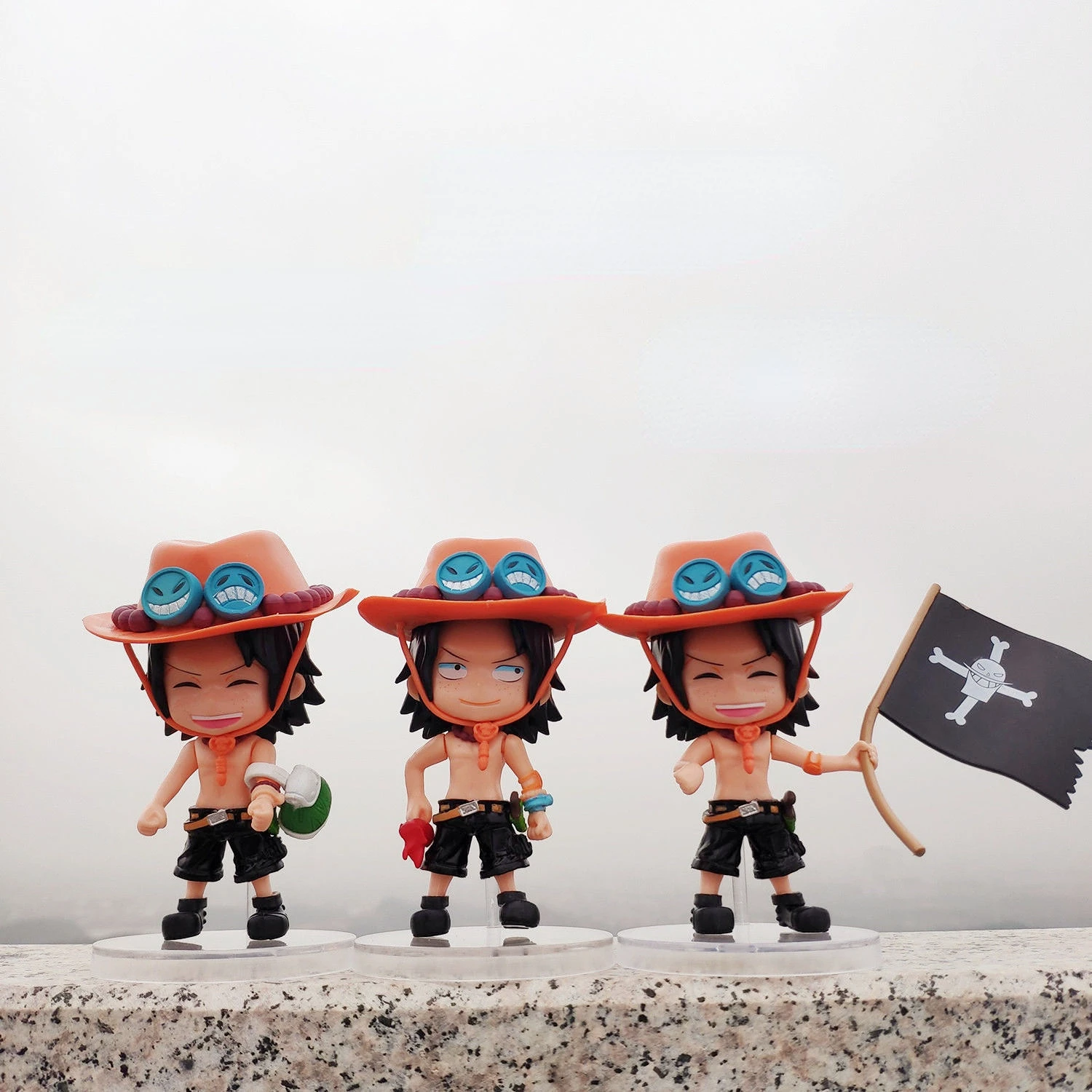 

One Piece Q Version Portgas D. Ace Figurine Movable Puppet Model Doll Ornaments Gift