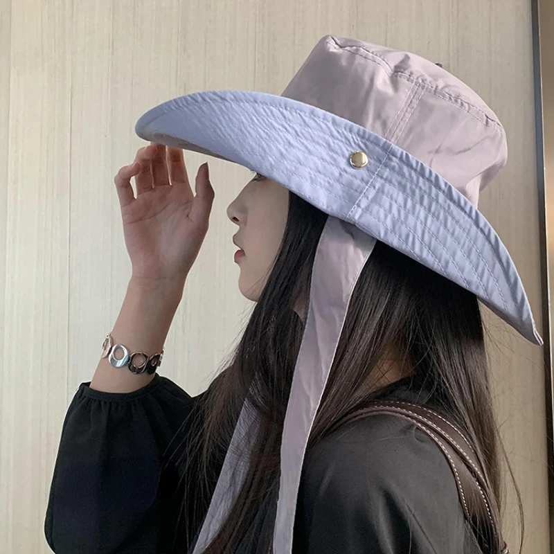 

Панама женская Солнцезащитная с защитой UV50 и шнурком, модная дизайнерская Кепка от солнца, в Корейском стиле, для путешествий и рыбалки, на л...