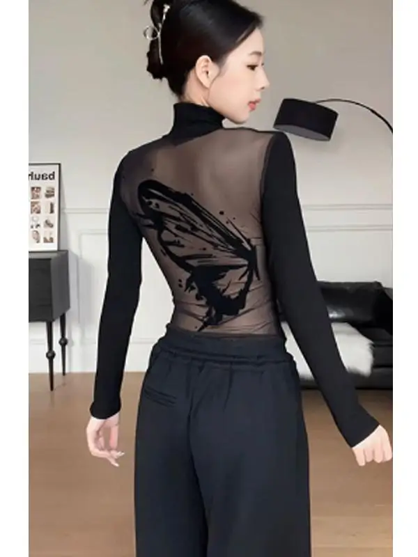 Элегантная черная флокированная базовая рубашка с высоким воротником