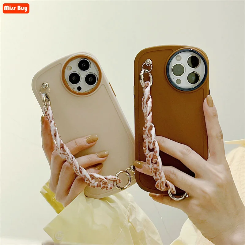 

Luxury Round shape Silicone Camera Protection Wristband Case For iPhone 13 12 11 Pro 12 13 Mini Max X XR XS 7 8 Plus Cover Slim