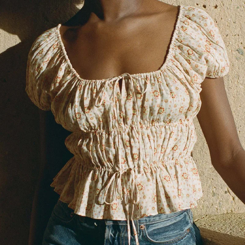 

French Retro Women's Floral Print Drawstring Square Collar Shirt Prairie Chic Short Sleeve Commuter Top Temperament Lady Blouse