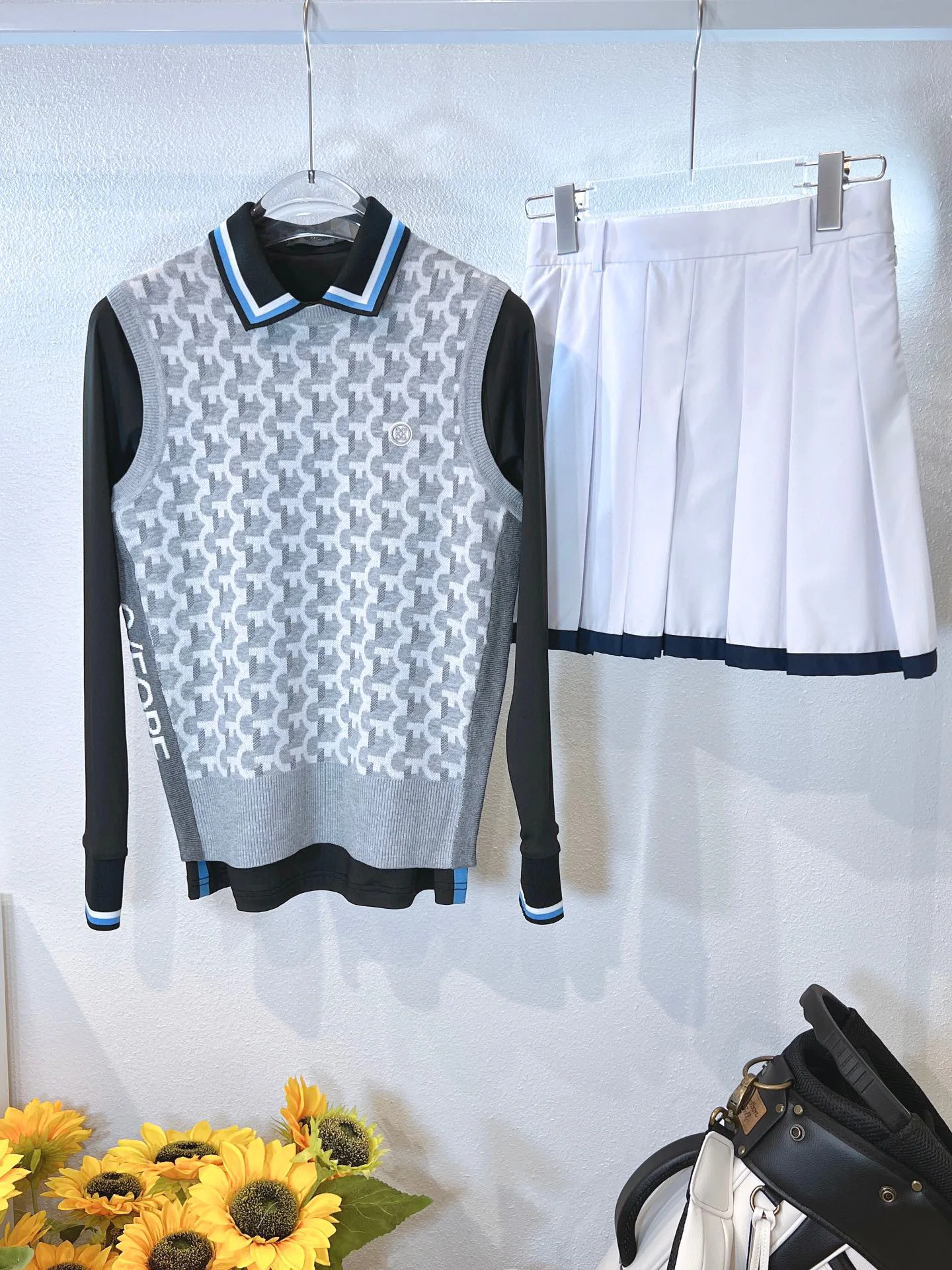 2022 new autumn/winter golf ladies knit sweater thickened knit vest with long sleeve or short sleeve outdoor sports leisure