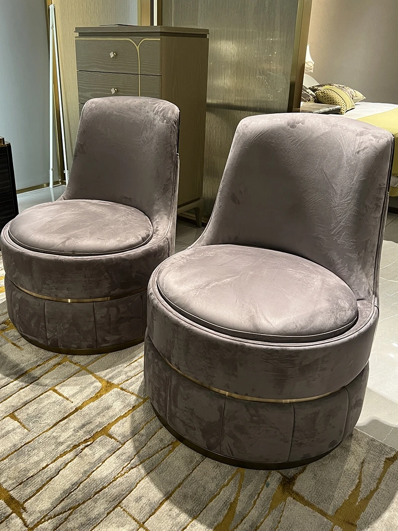 Итальянский светильник Роскошный Матовый кожаный диван для гостиной