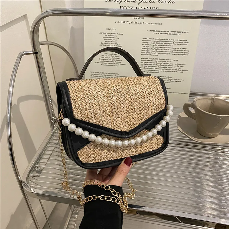 

New Fashion Retro Texture Women's Bag 2022 Summer Trend Pearl Hand-held One-shoulder Underarm Bag Messenger Small Square Bag