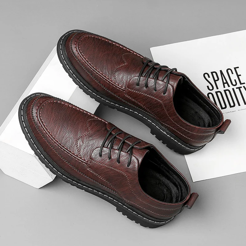 

Wear-resistant Non-slip Outsole Shoes 2022 Summer New Men's Casual Shoes Fashion and Comfortable Solid Color Business Mans Shoes