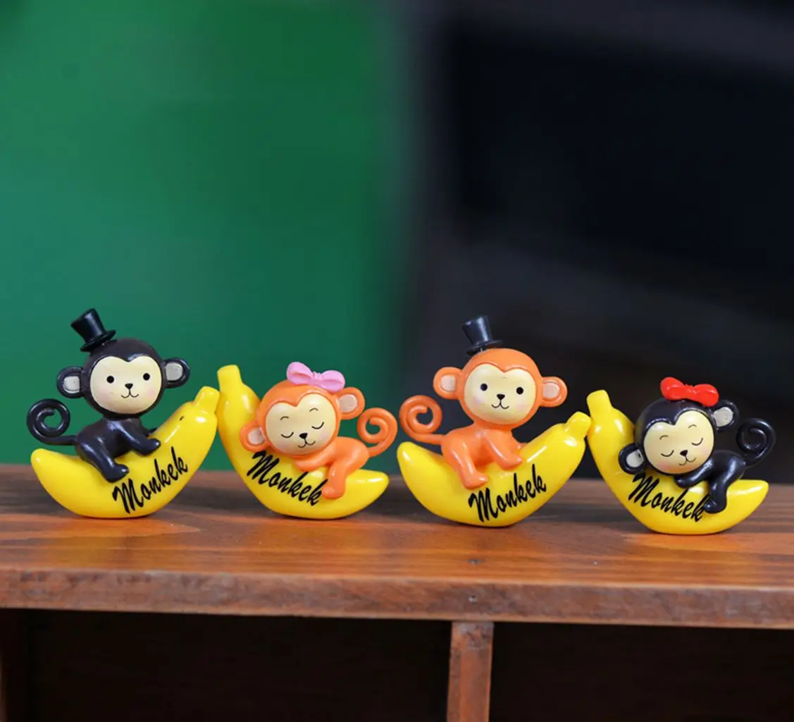 

Funny Bonsai Ornament Kid's Gifts Toys Micro Landscape Banana Monkey Figurine Monkey Model Desktop Decor Resin Crafts