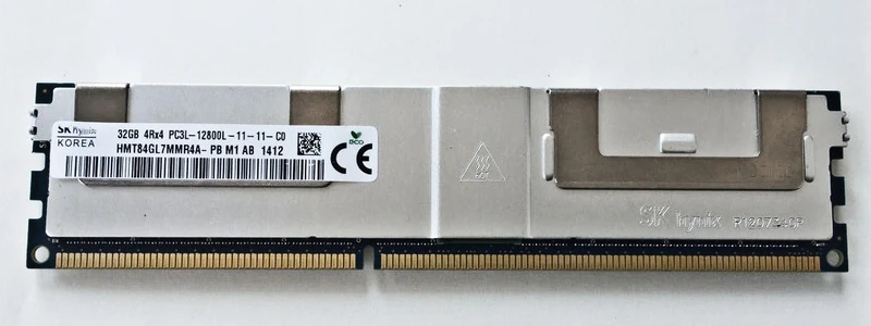 

RAM X3750 M4 X3530M4 X3630 M4 Server 32G DDR3 1600 ECCREG Memory