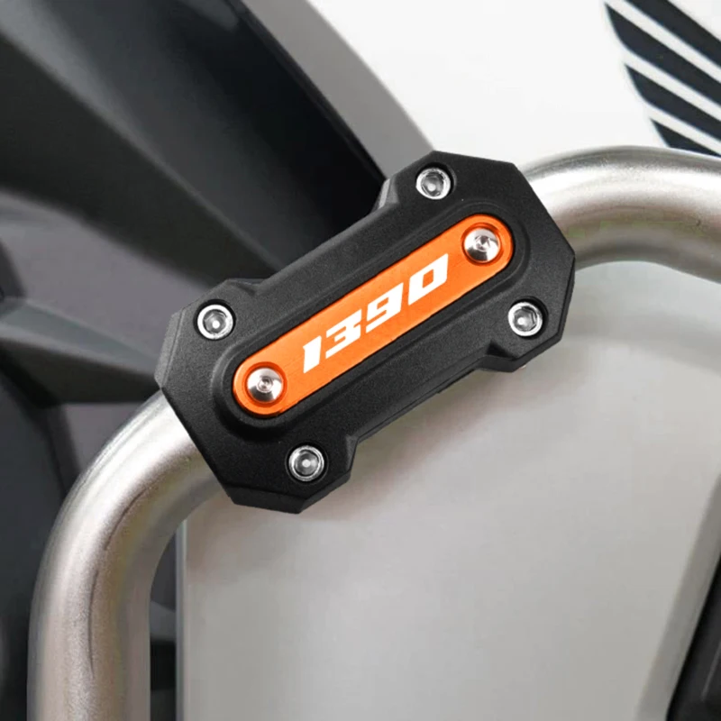 Фото Аксессуары для мотоциклов KTM 1390 Super Adventure 1390 SUPER DUKE: защита двигателя CNC, бампер, защита от ударов, блок-защита. №3
