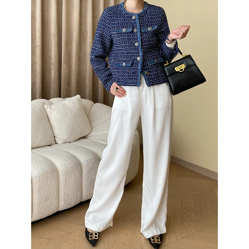 Рисунок 6 - Женская твидовая короткая куртка