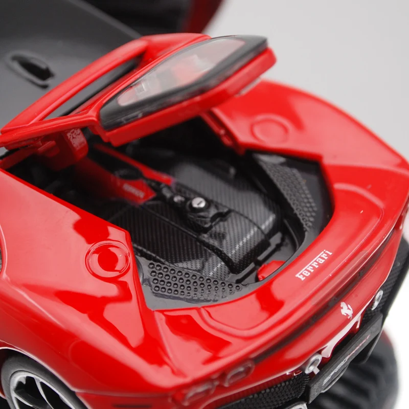 Bburago 1:32 Ferrari SF90, акустическое управление светом, акриловая прозрачная крышка, модель автомобиля из сплава, Коллекционная модель в подарок