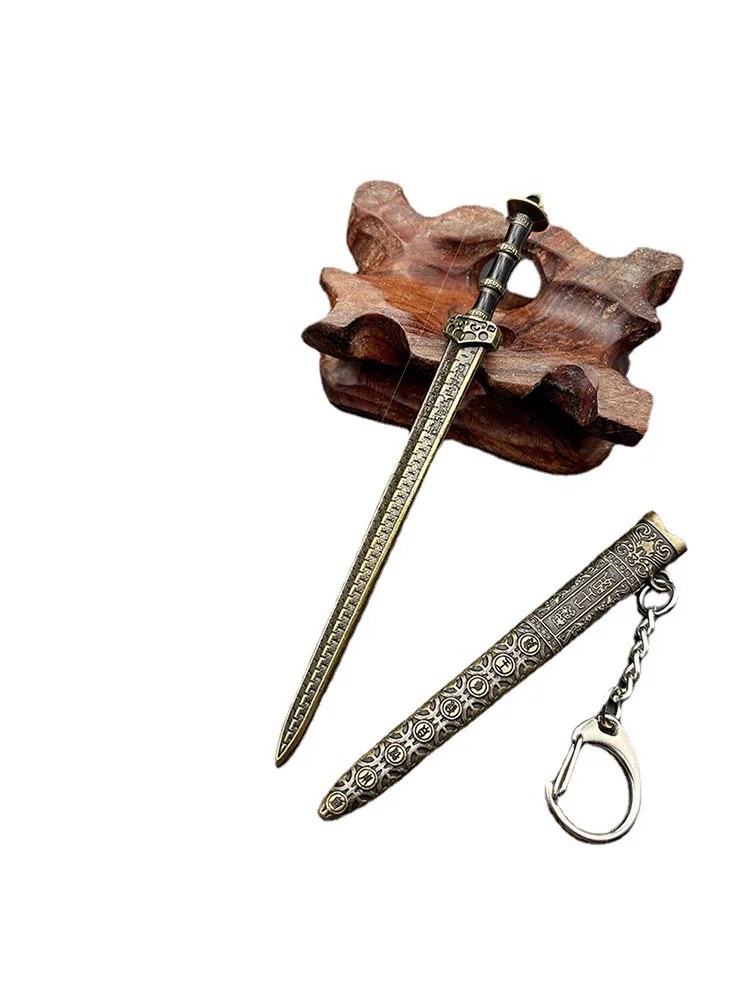 Множество моделей металлических ножек знаменитых древних мечей брелок-подвеска