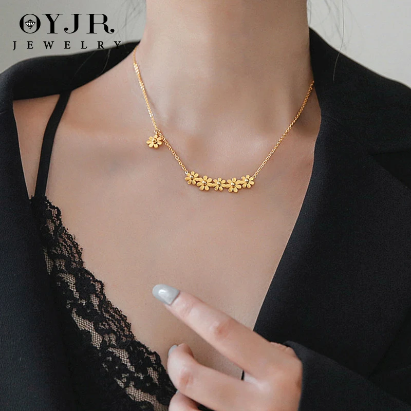 OYJR Exquisite Little Daisy Necklace for Women Stainless Steel Temperament Clavicle Chain Ladies Jewelry Flowers Charms Chain