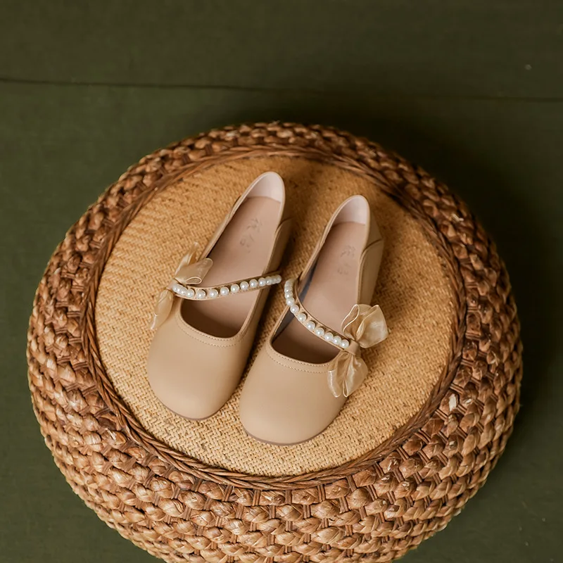 

Elegant Moccasin Shoes Soft Round Toe Large Size Women Casual Female Sneakers Moccasins Boat Big Size New Mary Janes Lace-Up PU