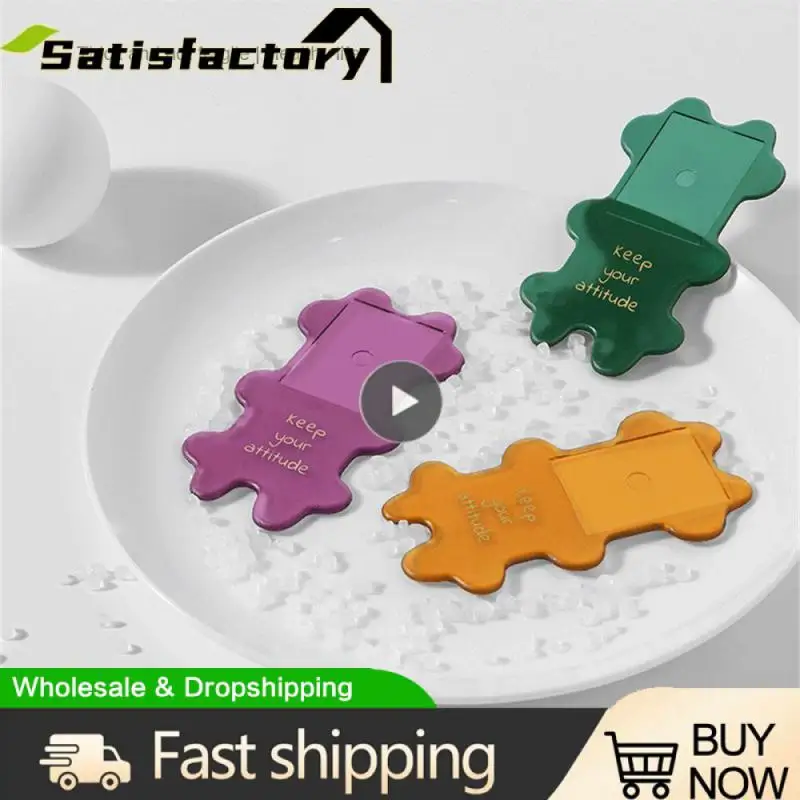 

Universal Opener Transparent Green Handle Not Dirty Hands Cartoon Toilet Seat Flip Artifact Bathroom Supplies Cute Thick Clean