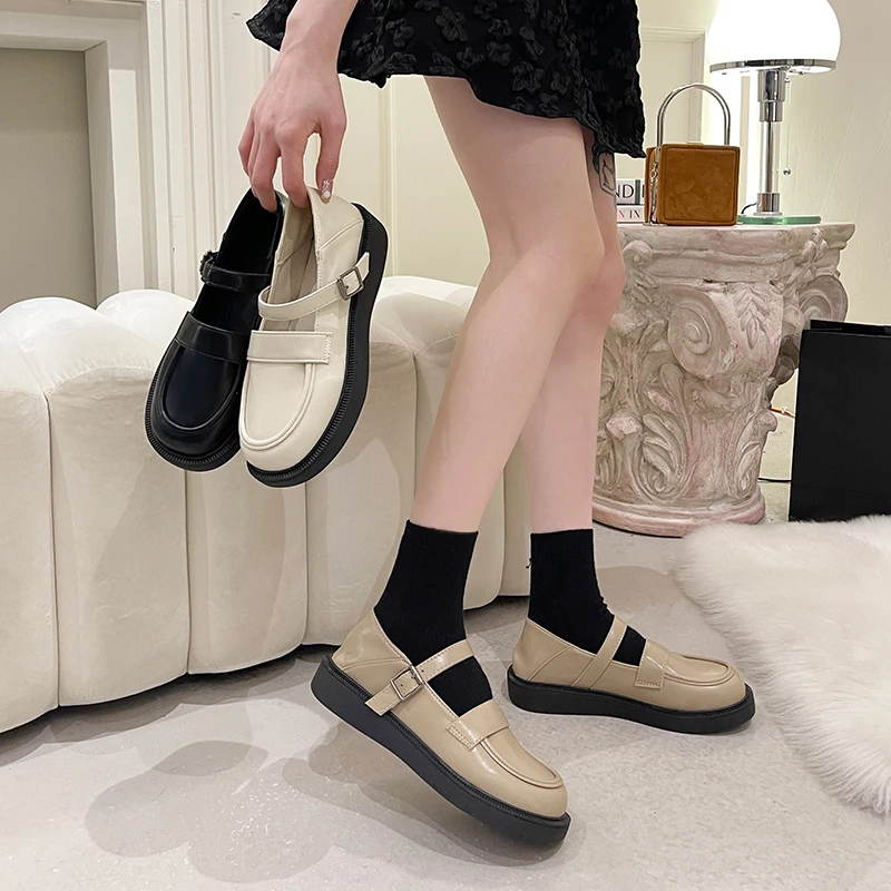 

Женские кроссовки с розами, на толстой подошве, в римском стиле, базовые весенние туфли мэри джейн из искусственной кожи, женские кроссовки ...