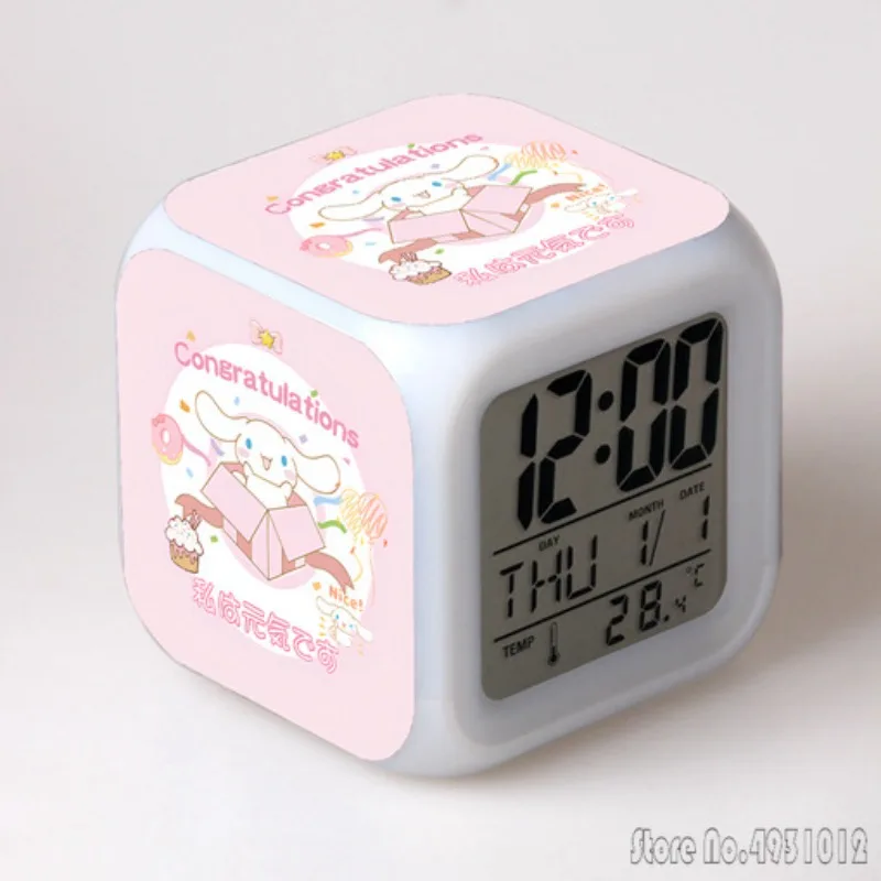 Аниме мультфильм Cinnamoroll Sanrio будильник творческий студент 8x8x8 см светодиодный куб