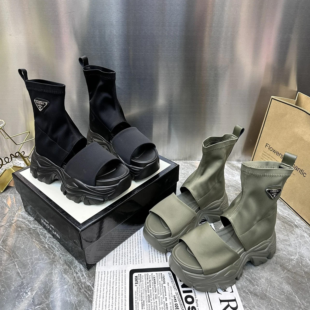 

Thick Bottom Increased Open Toe Hollow Elastic Ankle Boots Triangle Metal Detail Summer Slip-On Designer Fashion Shoes Women