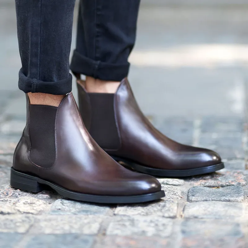 

Men Classic Chelsea Boots Solid Color Leather Square Toe Wear Fashion Business Casual Party European American Men Shoes
