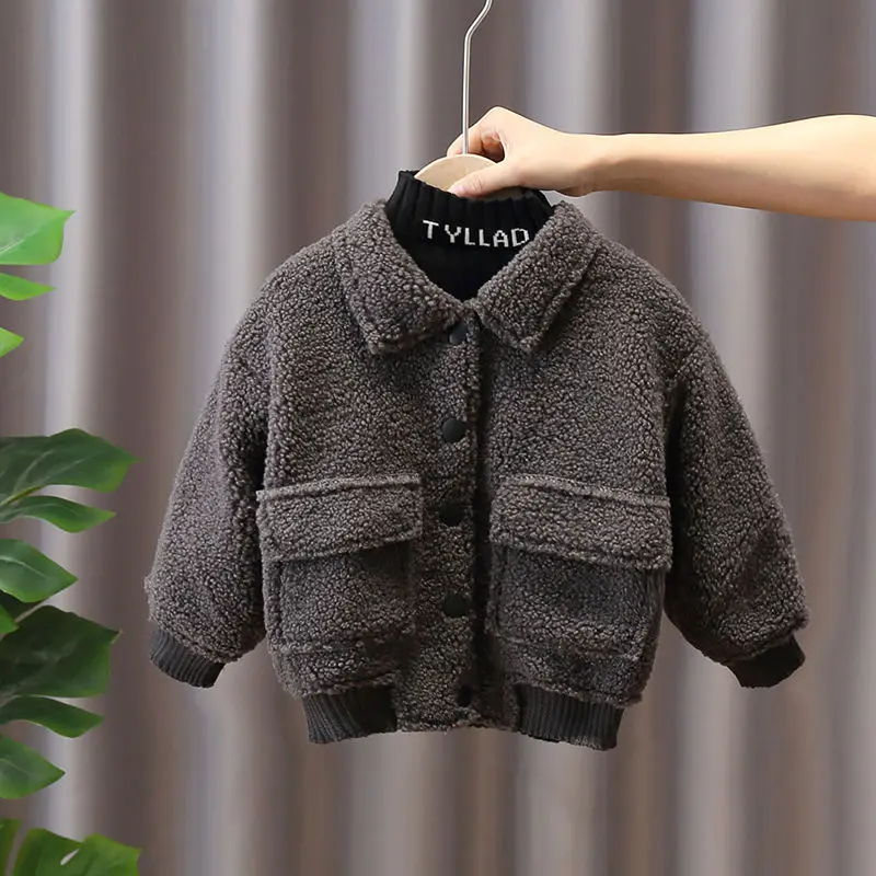 Пальто для мальчиков осень-зима модная Утепленная зимняя куртка на флисовой