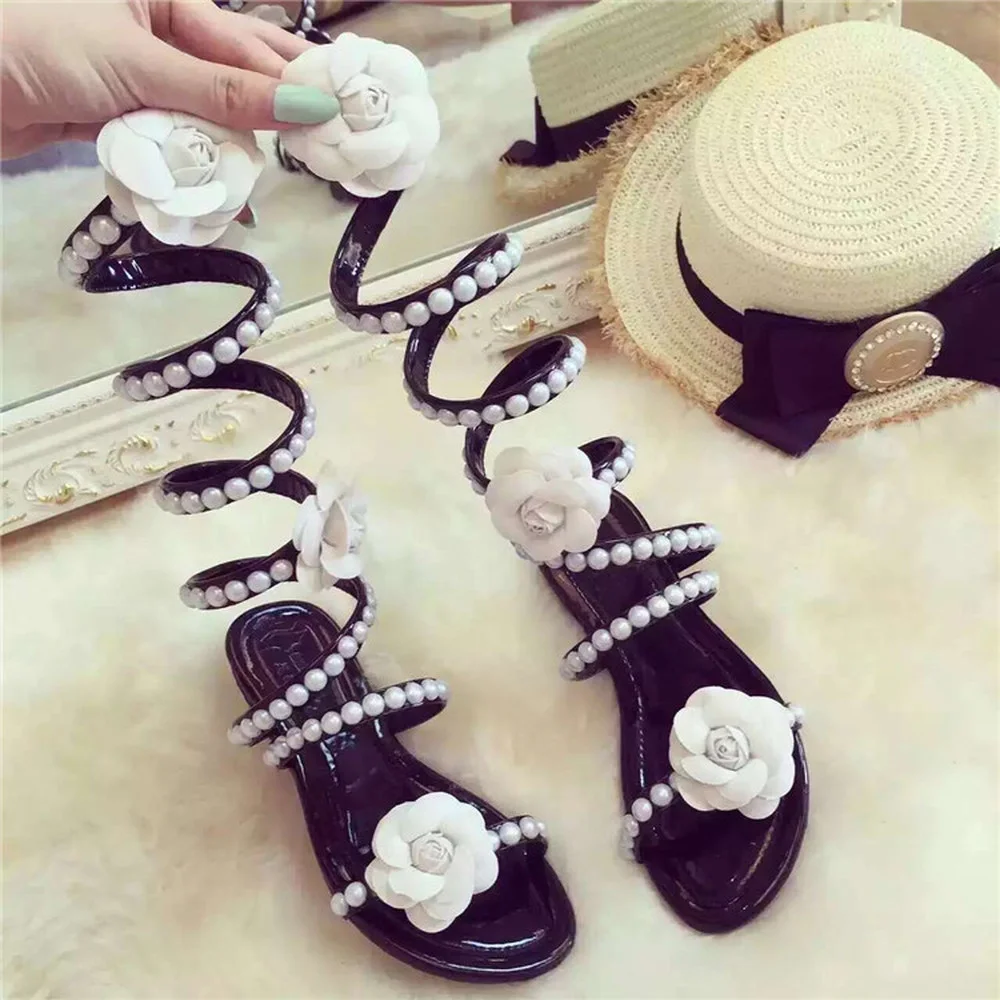 

Женские сандалии с открытым носком, туфли с жемчужинами и цветами, на танкетке и плоской подошве, сандалии с перекрестными ремешками, Роскошные туфли для девочек с украшением, новинка 2022, 2022