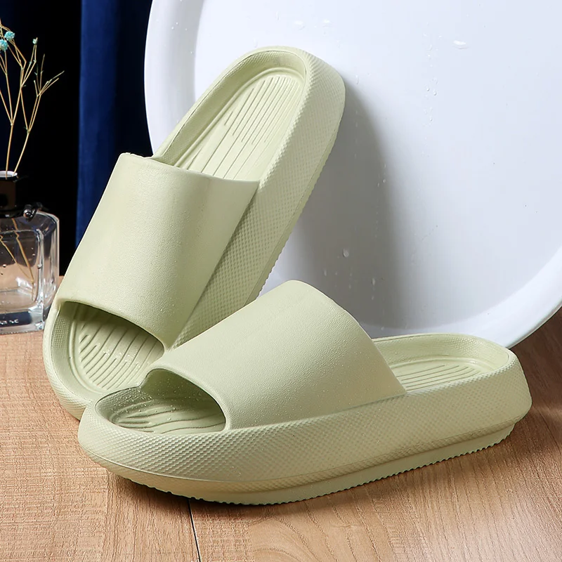 

Сандалии мужские с мягкой подошвой, Летние Пляжные Шлепанцы из ЭВА, Повседневные тапочки для дома и ванной, Нескользящие, на толстой подошве, с облачной подошвой