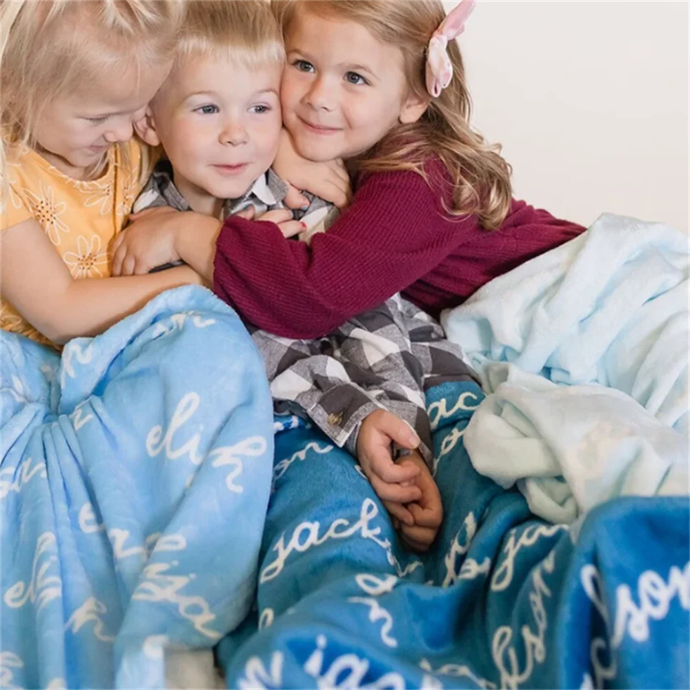 Персонализированное одеяло для детей малышей — 3 размера и 30 больших цветов