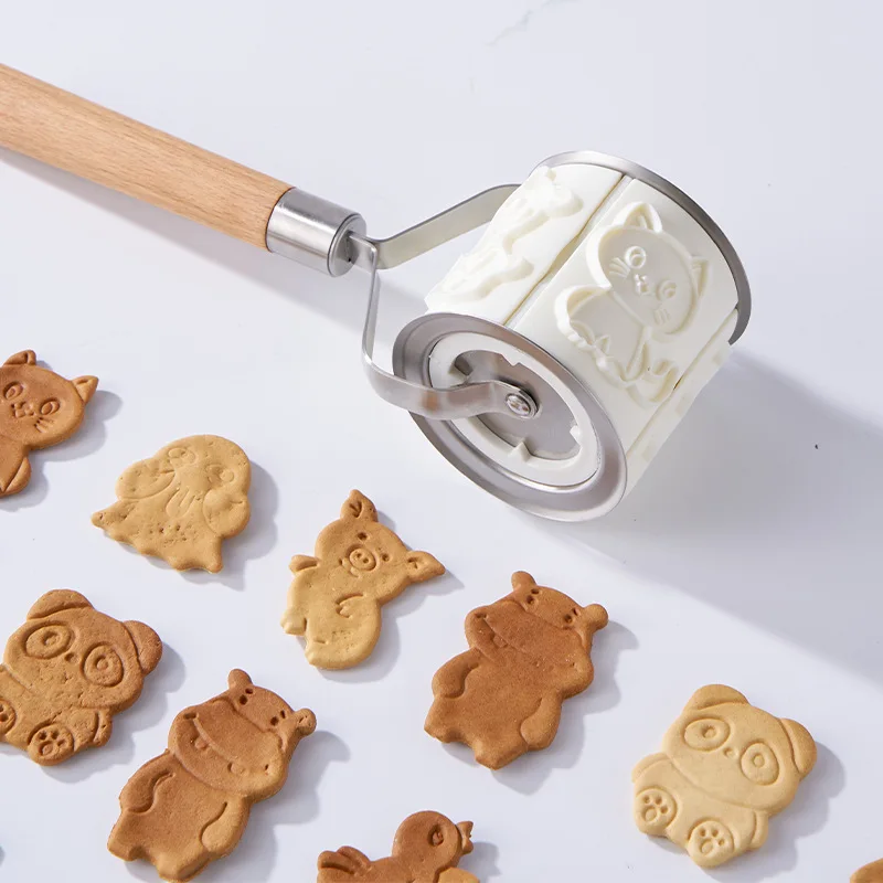 

32PCS Cartoon Animal Baking Tool Cookie Mould Multifunctional Roller Biscuit Mould Baking Tools Kitchen Accessories