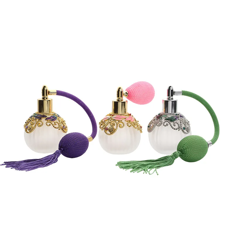 

60X Vintage Zinc Alloy Butterfly Style Perfume Bottle 50ml/1.7oz Gold Long Spray Tassels Refillable Airbag Essential Oil Bottles
