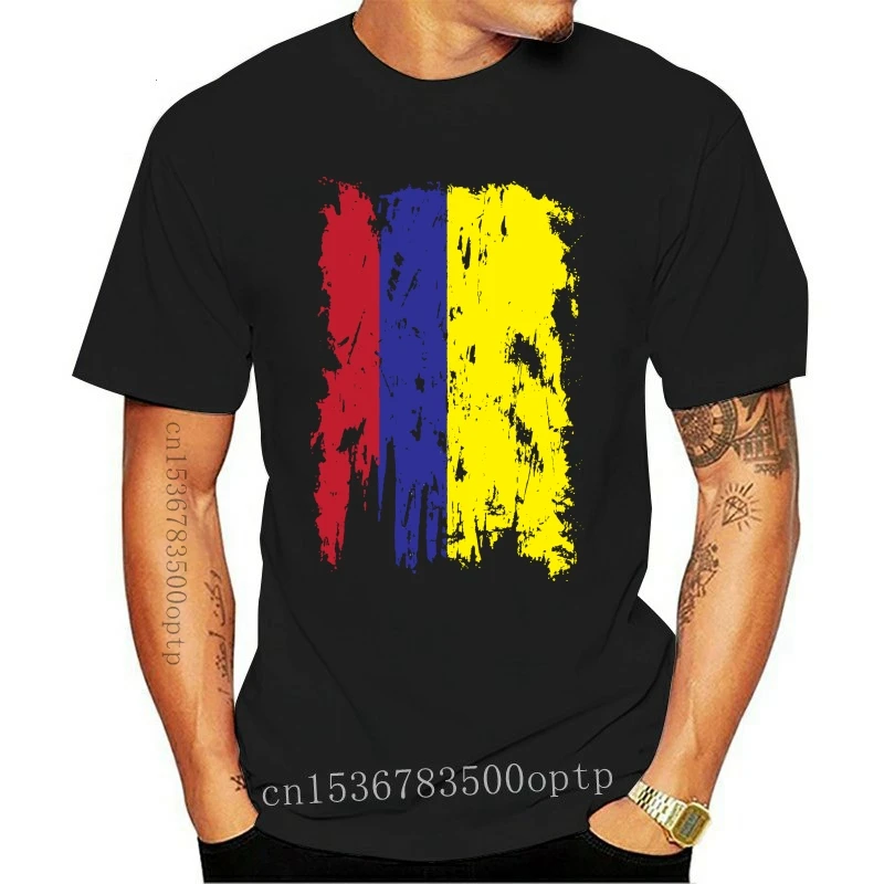 

Мужская одежда, потертая футболка с флагом Колумбии