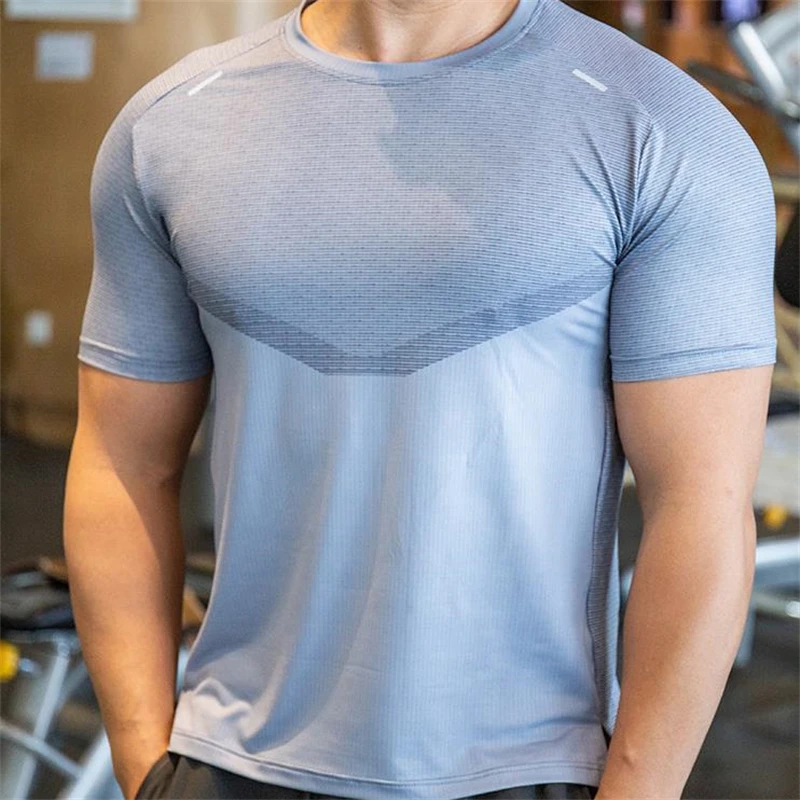 

Fitness Sports T Shirts Men Running Gym T-shirt Men Summer Short Sleeve Tops Breathable Quick Dry Tees Outdoor Workout Sportwear