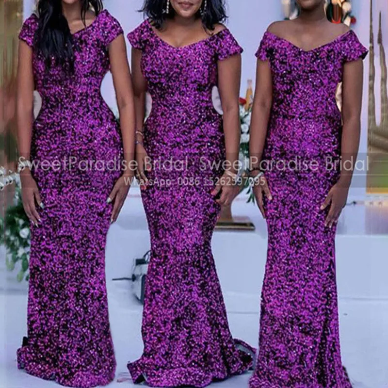 

Женское длинное платье с открытыми плечами