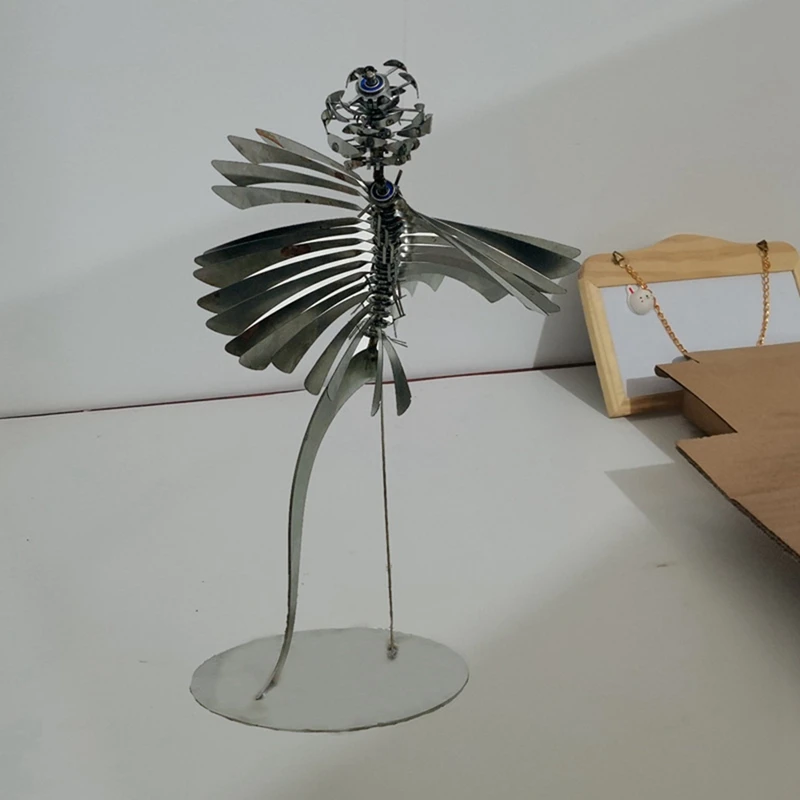 

Iron Humanoid Windmill Metal Rotating Windmill Metal Paper Man Wind Spinner Outdoor Park Beach Rotating Decoration