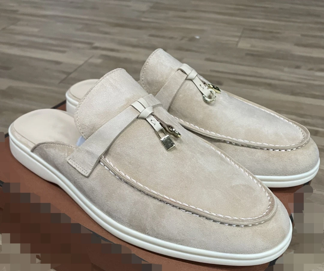 High Quality 2023 Summer Cashmere Flat Loafer Women's Pendant Fashion Comfortable Loafer Wool Fashion Casual Women's Sandals.