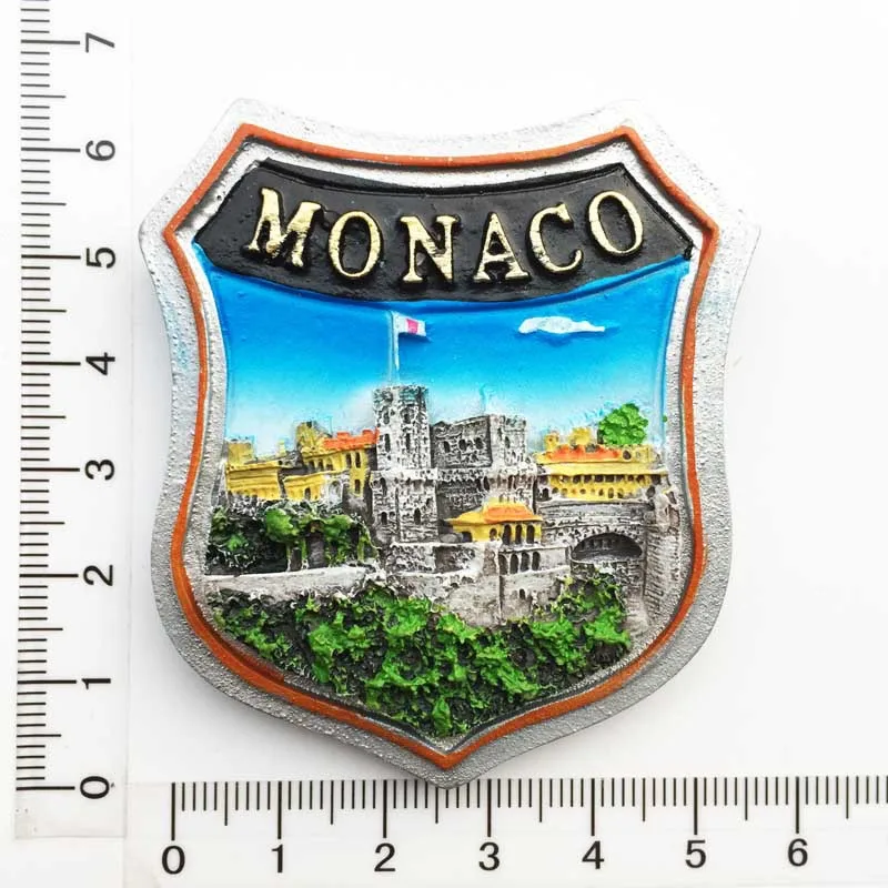 

Магнит на холодильник Monaco