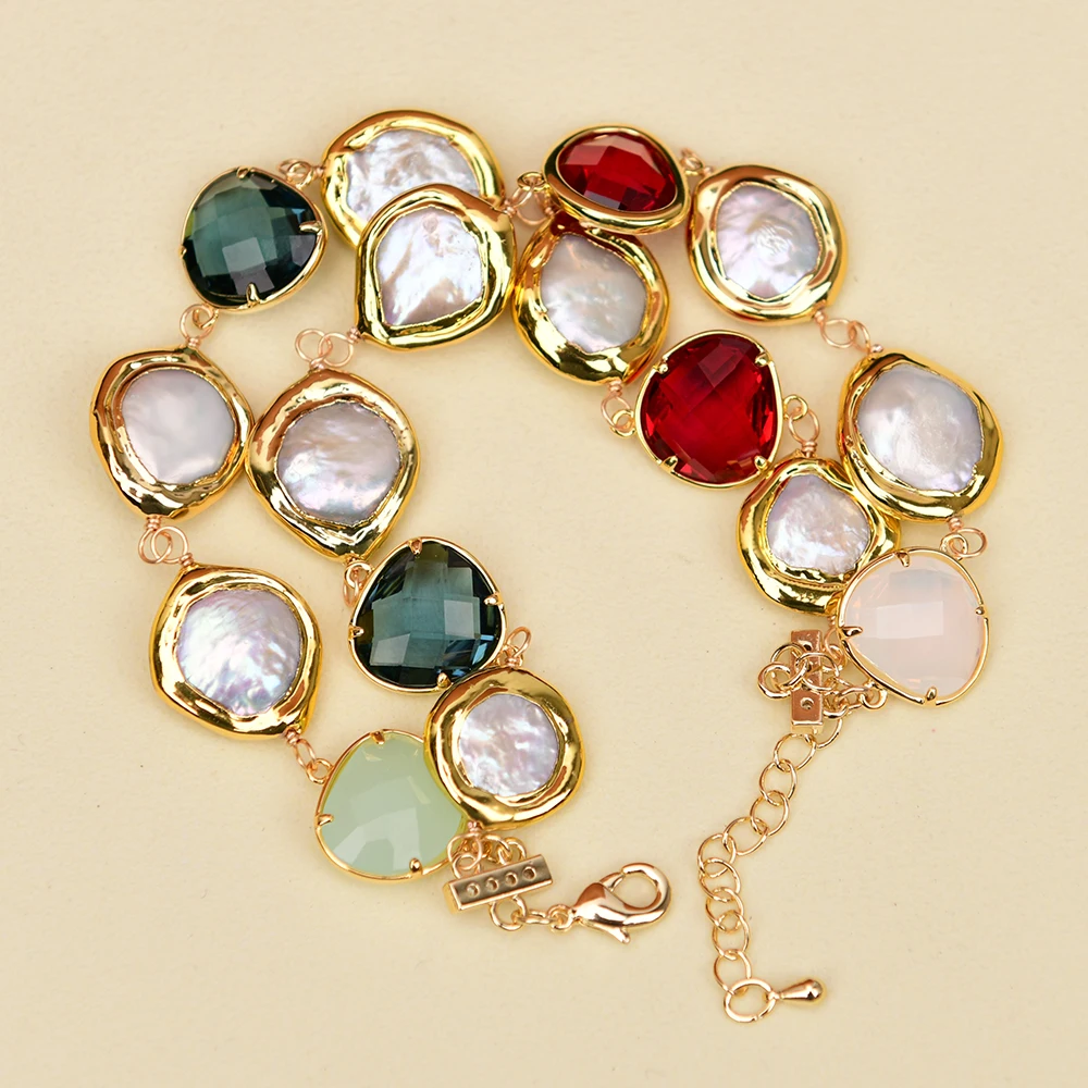 Женский браслет с искусственным жемчугом Keshi белый на запястье 2 прядями