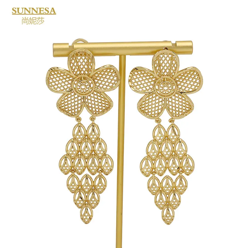 

SUNNESA Elegant Flower Drop Earrings for Women Copper Plated African Jewelry Fashion Hollow Golden Dubai Earrings for Party Gift
