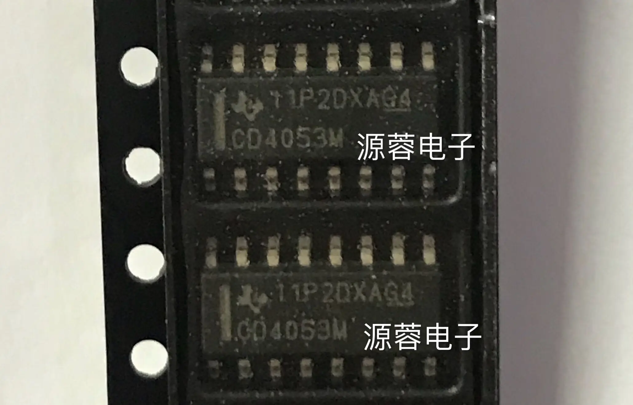 

Бесплатная доставка cd4053bm96 CM4053M SOP-16 (10 шт.)
