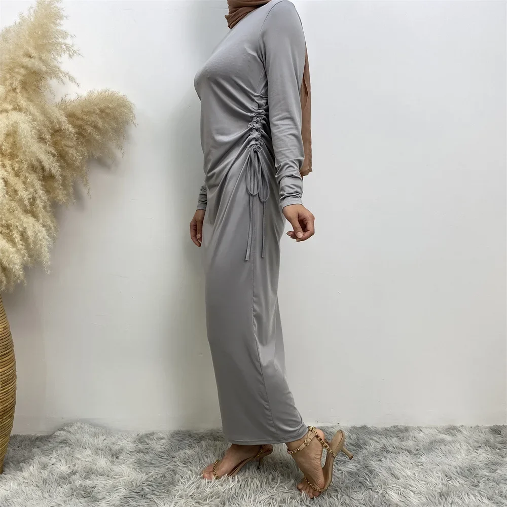 Рисунок 4 - Женское платье с длинным рукавом