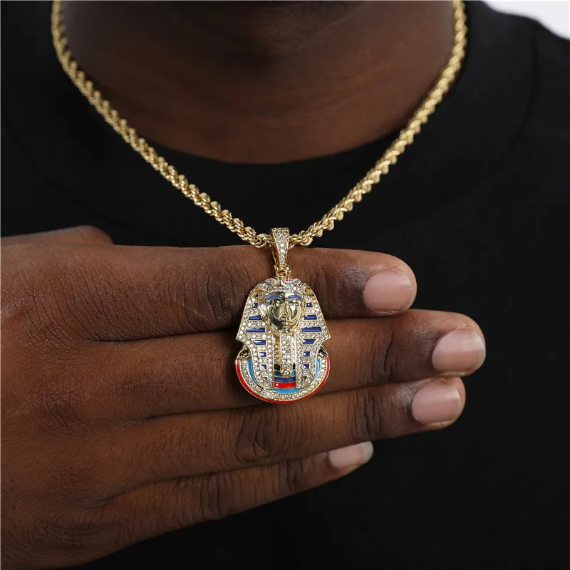 

Egyptian Pharaohs Gilded Men Necklace Fashion Copper Jewelry Personalized Necklace Men Vintage Pendants
