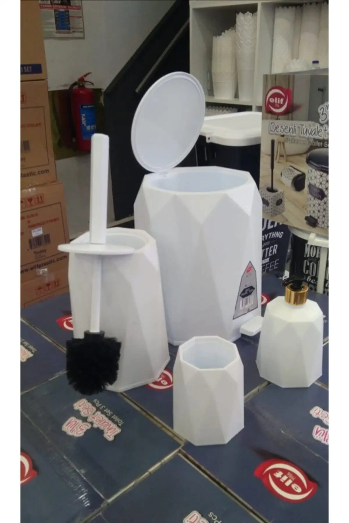 

4 Geo Bathroom Set Plastic 5 Lt Cop Bucket Toilet Brush Washbasin Set 4 (WHITE)