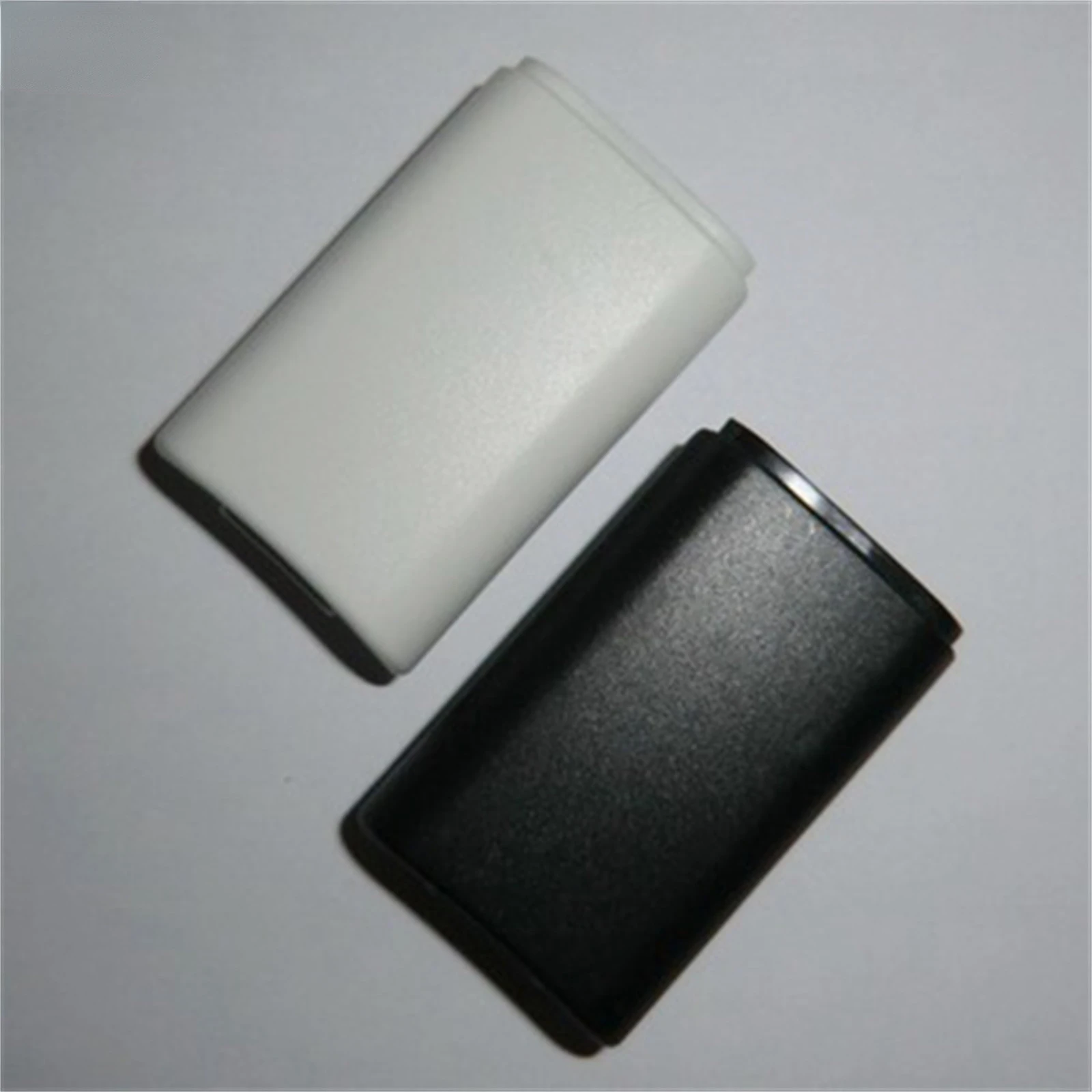 

Battery Case Cover For Xbox 360 Game Machine Replace Wireless Controller Battery Case For Game Console Props #LR2