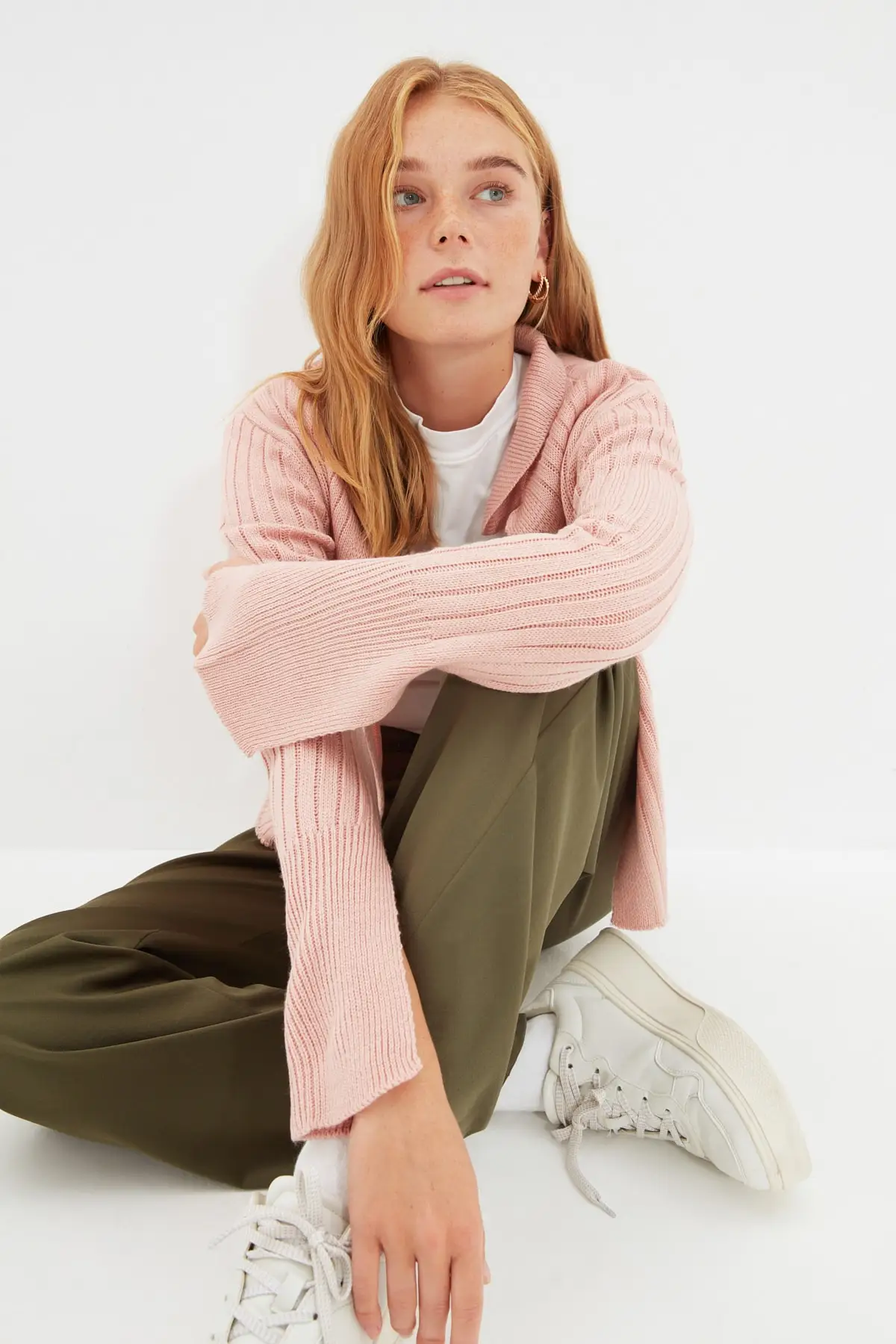 

Trendyol Polo Collar Knitwear Cardigan TWOAW22HI0742