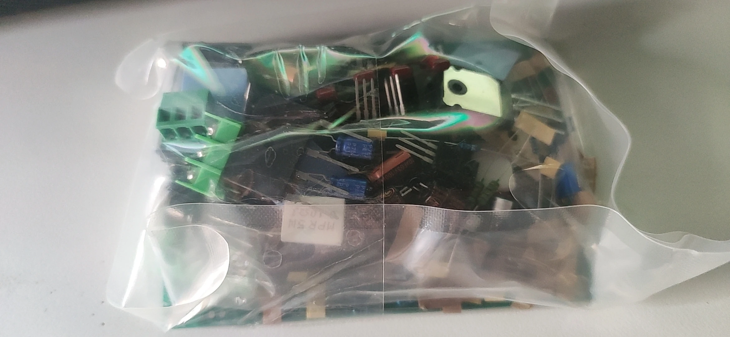 

Двухканальная интегрированная плата усилителя мощности MX100 с блоком питания и защитой динамика