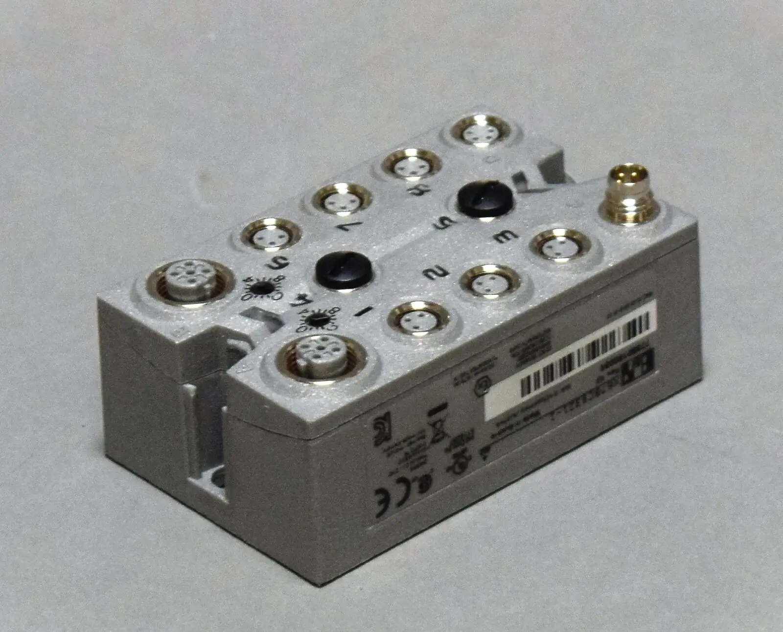 4-входы для датчиков термопары B&ampR X67AT1402